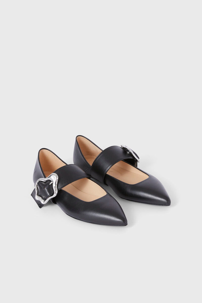 Aura Flat