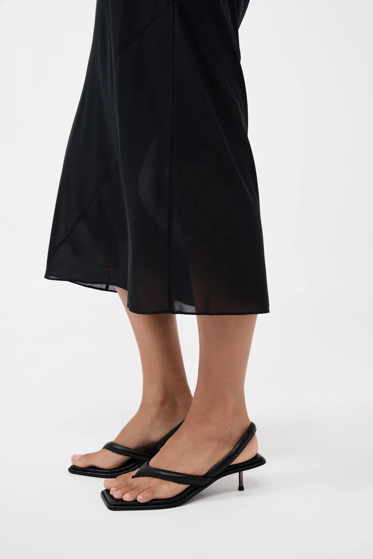 Sling Back Thong Heel