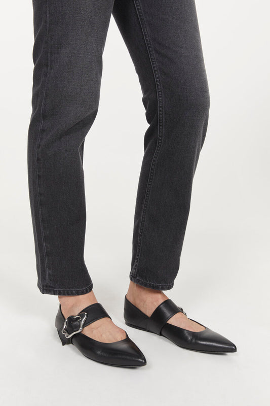 Aura Flat