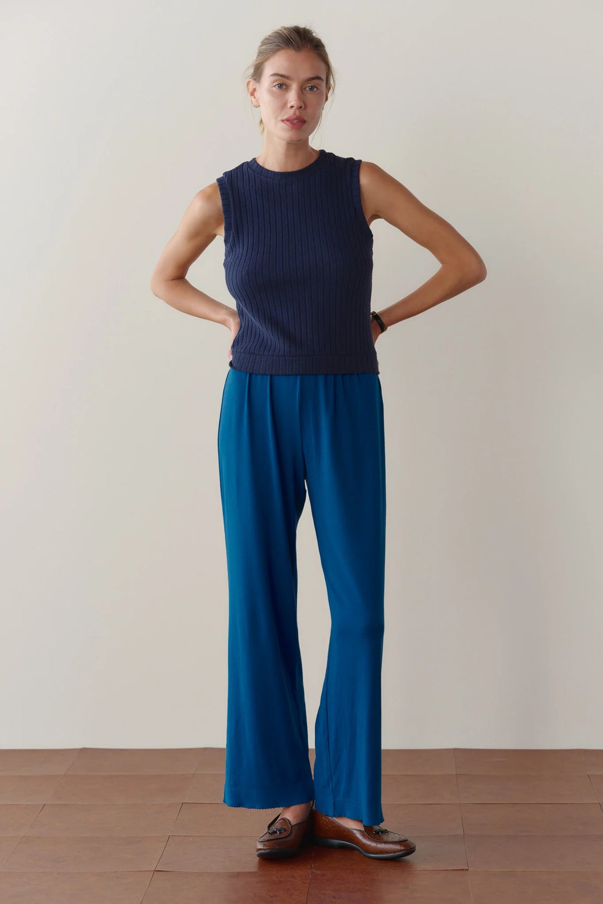 Baby Rib Scallop Pant