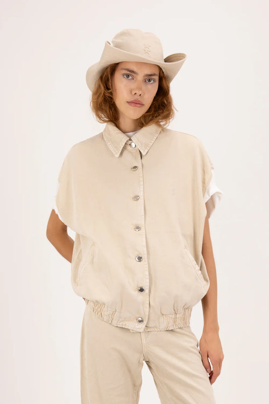 Ines Vest
