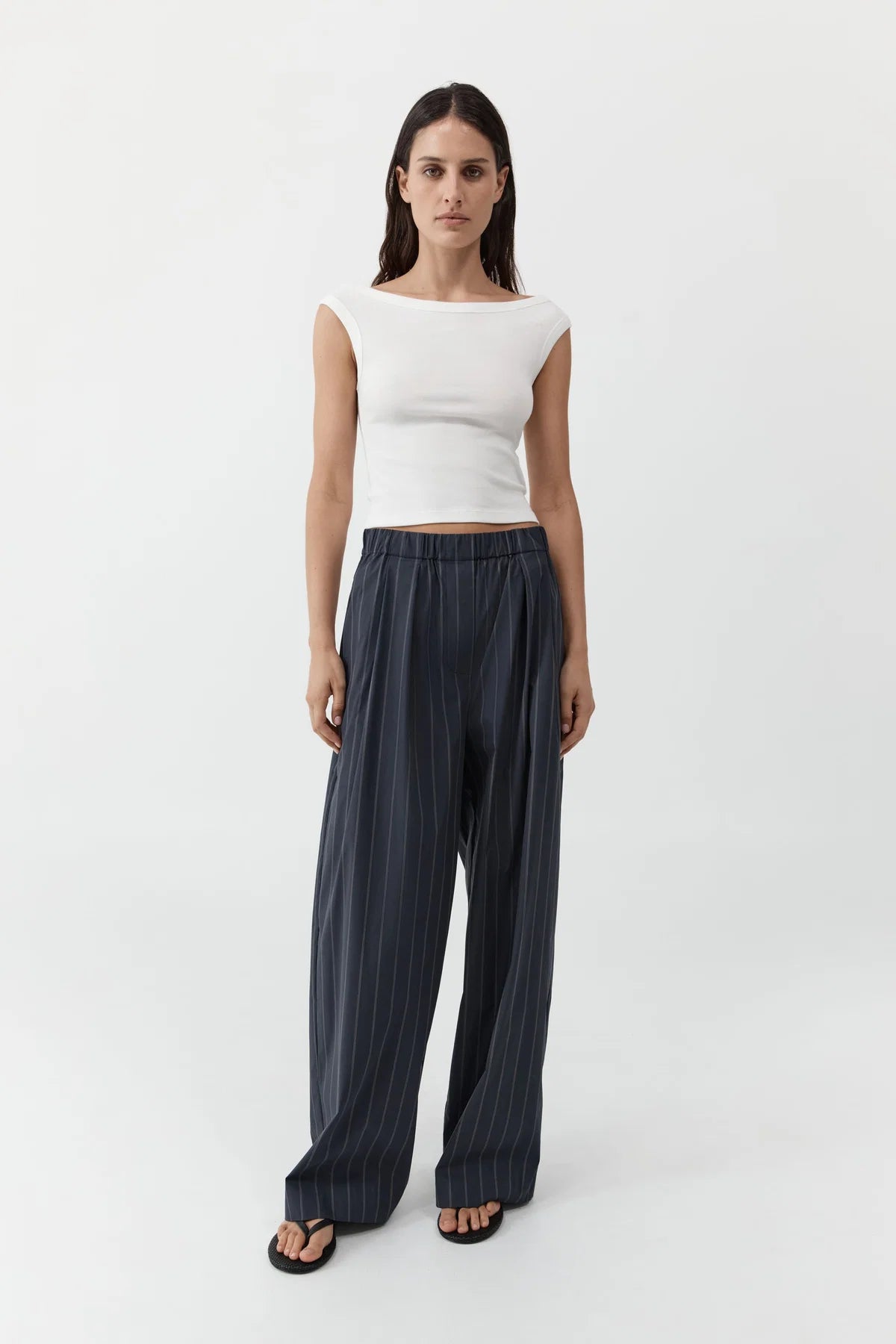 Relax Pleated Pants