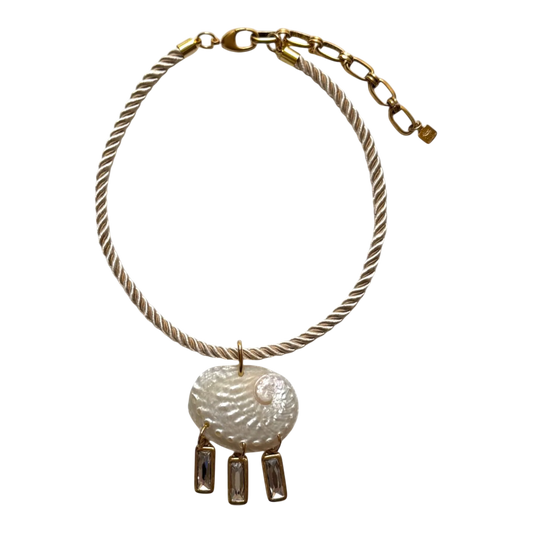 SC51 Capri Choker