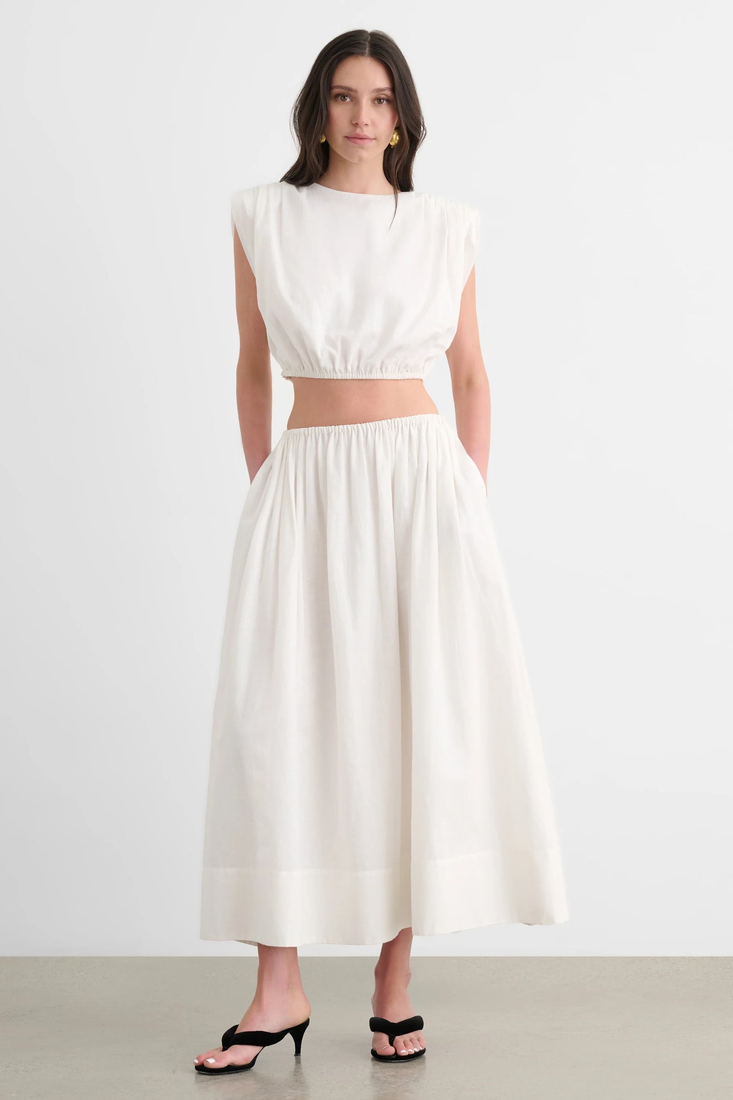 Sirelle Strong Shoulder Top