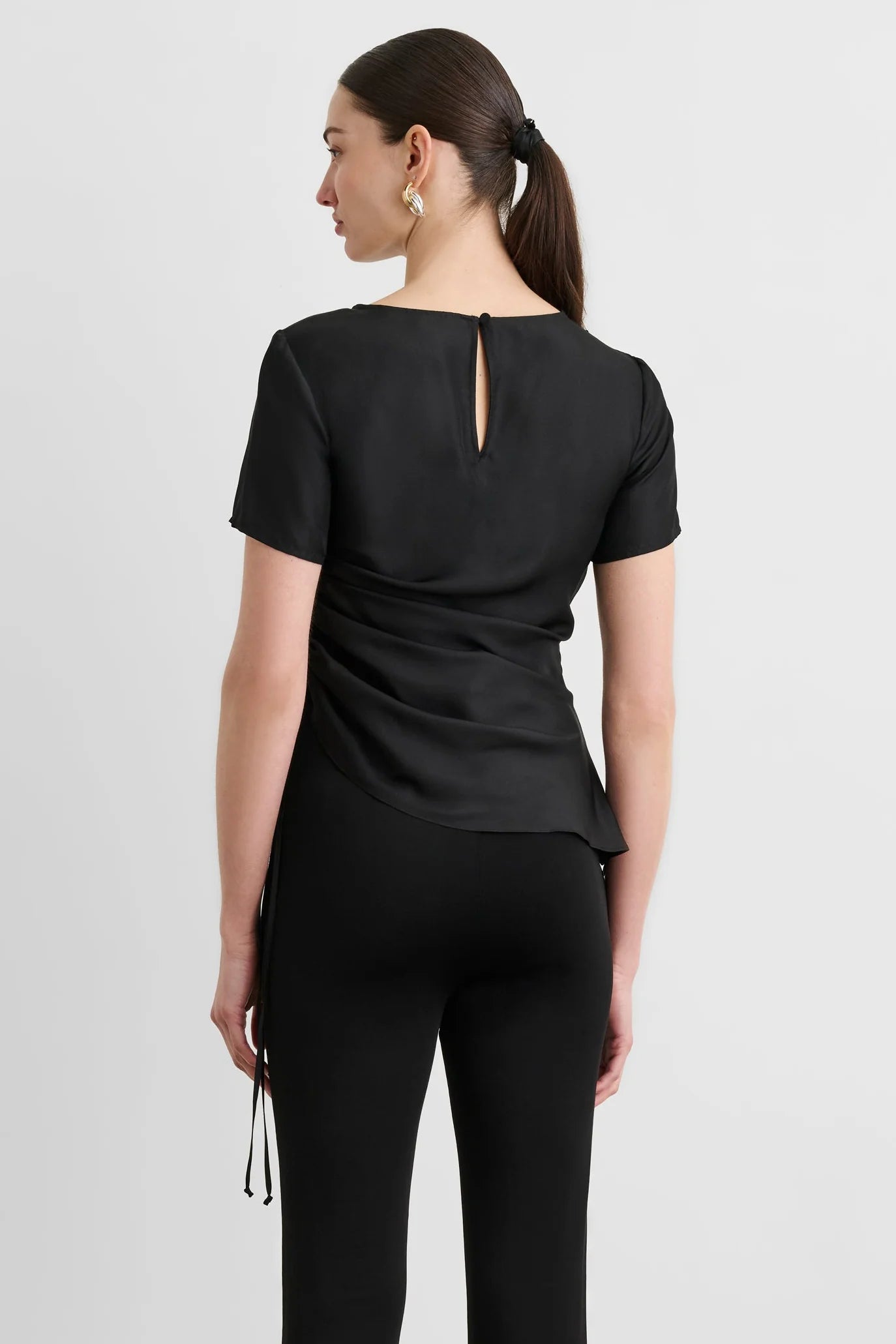 Uma SS Top w Drawstring